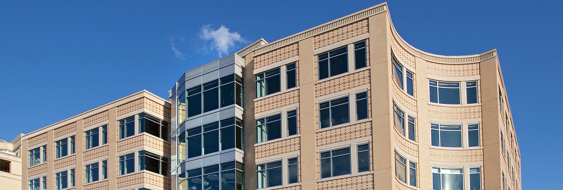 Sun Shades and Graphics Window Tinting Best Window Tinting Experts in